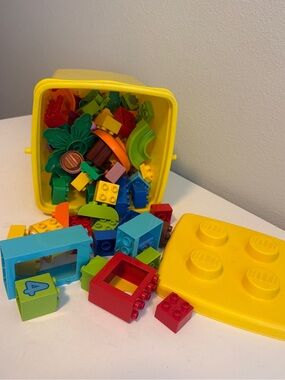 LEGO DUPLO Assorted Building Blocks & Marble Run Set 94 Pc